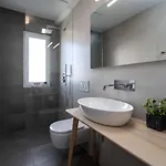 Moreta With Heated Pool, Sauna, Hot-tub