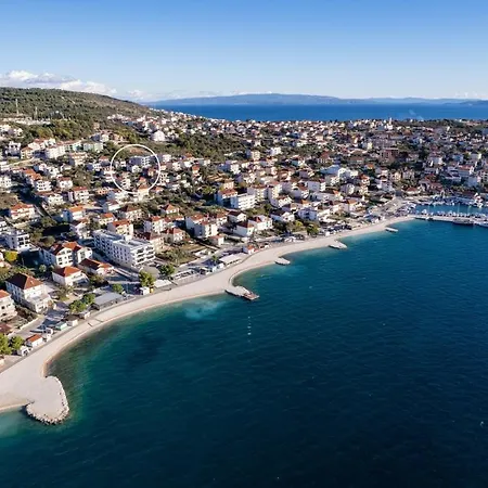 Moreta With Heated Pool, Sauna, Hot-tub *